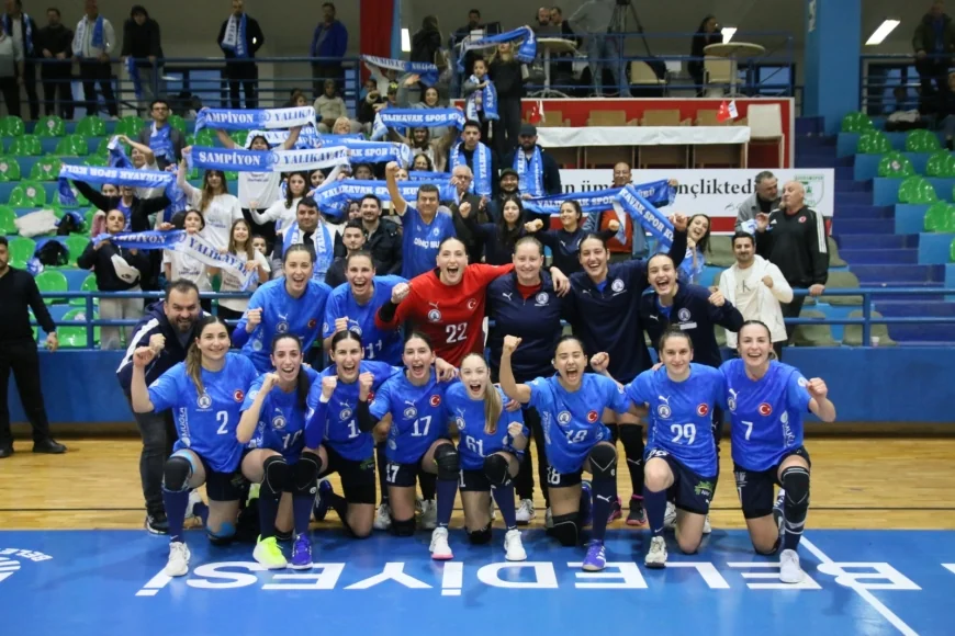 Yalıkavakspor hentbol takımı Bursa temsilcisini yendi 30-29