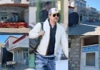 Ege’nin ortasındaki turistik balıkçı Suluca adasında  Brad Pitt heyecanı Ada Holywood’a dönüştürüldü. Yaşayanlar 200 Euro’ya figüran oldu