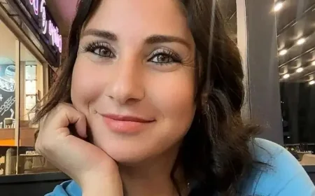 İki çocuk annesi kadın sokak ortasında bıçaklanarak öldürüldü