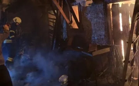 Yangında alevler arasında kalan yaşlı kadın yaşamını yitirdi