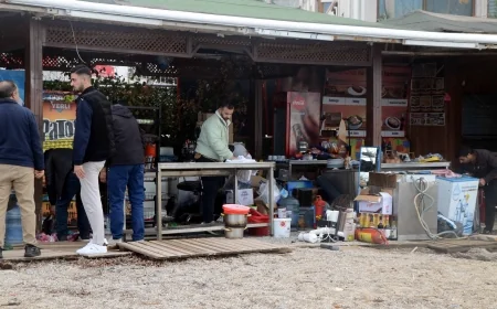 Kumbahçe sahilinde  40 kaçak yapı yıkılacak