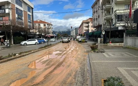 Turizmde marka Muğla'nın hali...Kötekli'nin çamur ve bozuk yolları bıktırdı