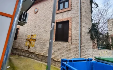 İskeçe’de Camiye Çirkin Saldırı, Müslüman Toplumundan Sert tepki