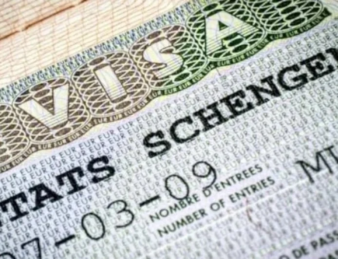Schengen vizesinde süre 10 yıla çıkıyor