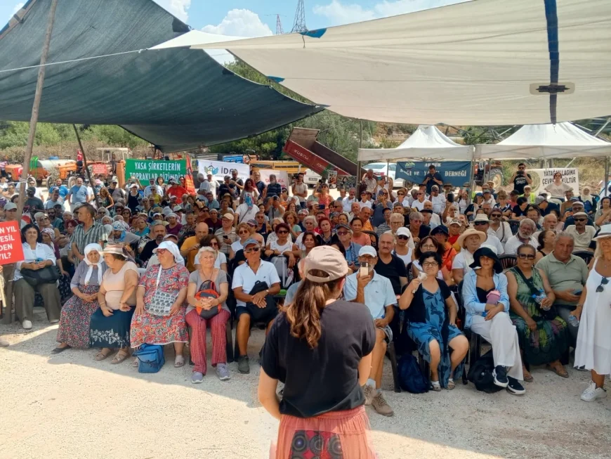    İkizköy Akbelenliler CHP Genel Başkanı Özgür Özel’i bekliyor. Özgür Özel 15 Şubat'ta Milas'ta
