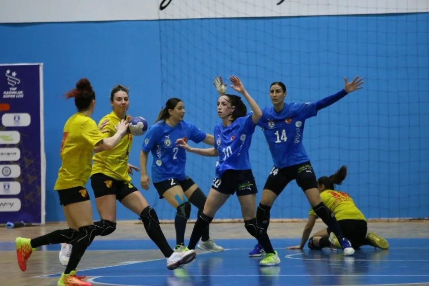 Yalıkavak Spor hentbolde Göztepe’yi 36-22 yendi