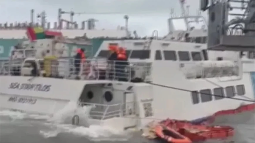 Bodrum’da yolcu taşıyan feribot battı 6 personel son anda kurtarıldı