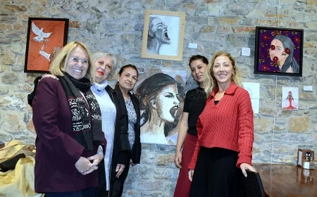 Kadının renkli dünyası kadın ressamların eserleriyle anlatıldı