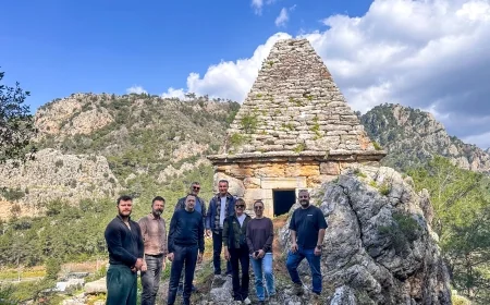 2 bin yıllık piramit mezar korumaya alınacak