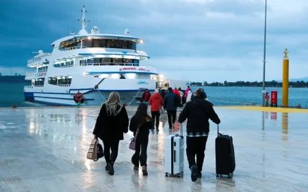 Aliağa tarihinde bir ilk Midilli feribot seferleri başladı