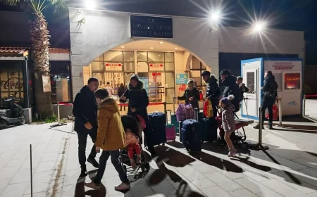 MİDİLLİ ADASINDA MAHSUR KALAN TÜRK TURİSTLER İÇİN AÇIKLAMA ...ETİK BAŞKANI İŞLER “MİDİLLİDE TATİLİN RUHU ZEDELENDİ”