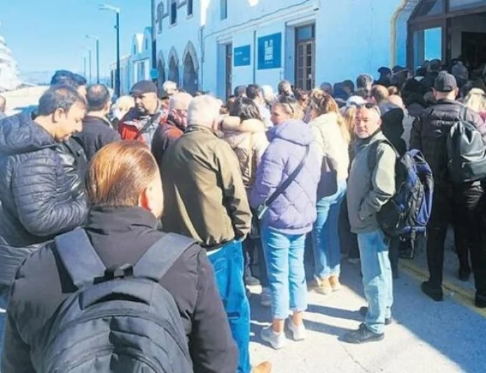 Türkiye Yunanistan gümrüklerinde  yeni uygulama felç etti ... Yunanistan gümrüğünde Biyometrik faciası yaşanıyor, saatlerce kuyruktalar