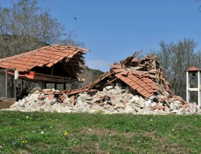 SON DAKİKA...Yunanistan’da 5.3 büyüklüğünde deprem. Depremde Köylerde Ağır Hasar Oluştu