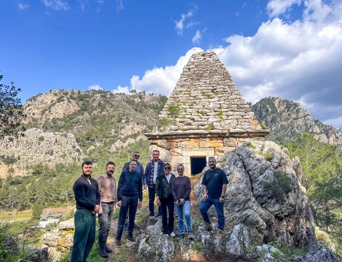 2 bin yıllık piramit mezar korumaya alınacak