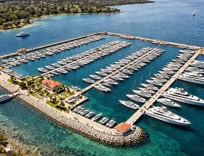 5 BİN YILLIK ANTİK KENTİ MARİNA MEZARLIĞI YAPMAYIN UYARISI