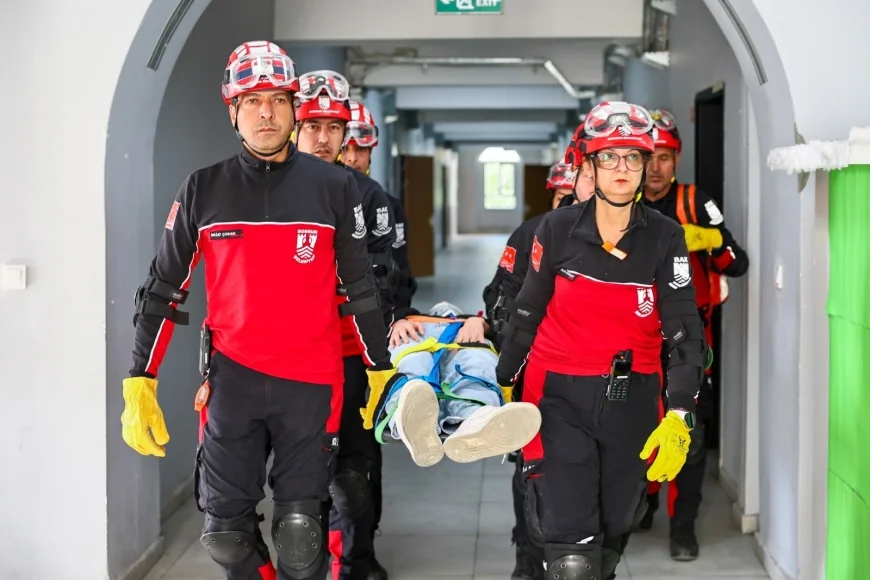 Bodrum okullarında deprem tatbikatı heyecanı