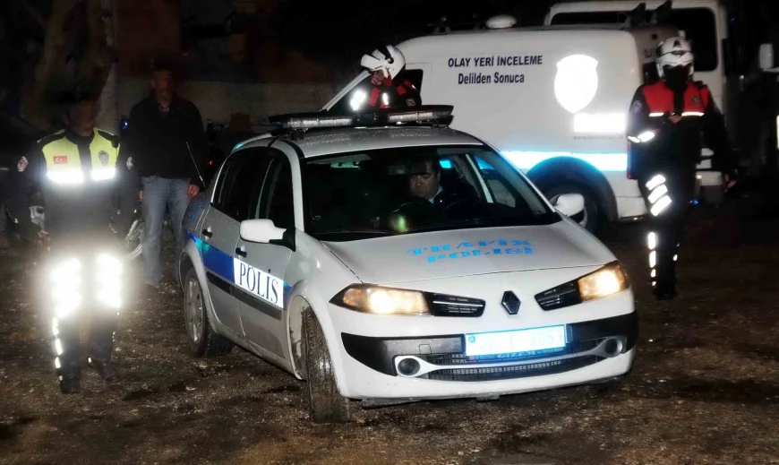 Yolda arabaya aldıkları kadına tecavüz eden 2 kişi tutuklandı