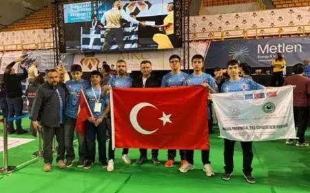 Türk öğrenciler Yunan adasında dünya şampiyonu oldu
