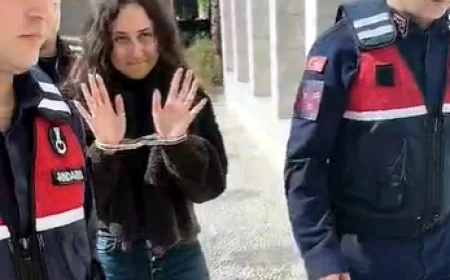 ELLERİ KELEPÇELİ GETİRİLEN ESRA İÇİN DÜNYA AYAĞA KALKTI.. DURUŞMA BAŞLADI