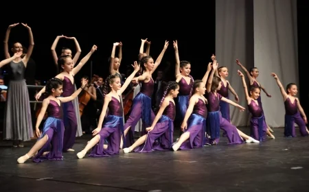 Muğlalı dansçılardan büyüleyen performans