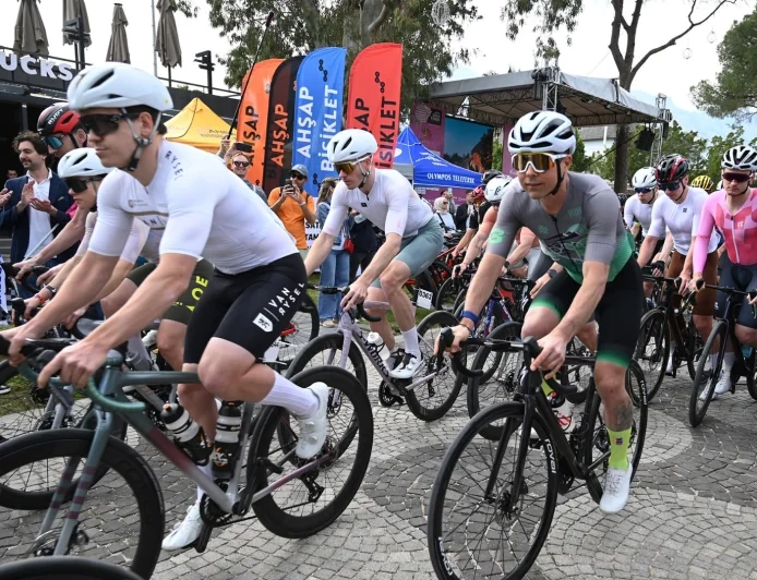 AKRA Gran Fondo Antalya ilk kez düzenlenen tırmanış etabıyla başladı