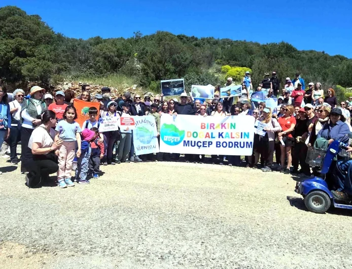 DOĞA KIYI TALANINA TEPKİ GÖSTERDİLER...Bodrum’da kente karşı işlenen rant ve talan eylemi yaptılar