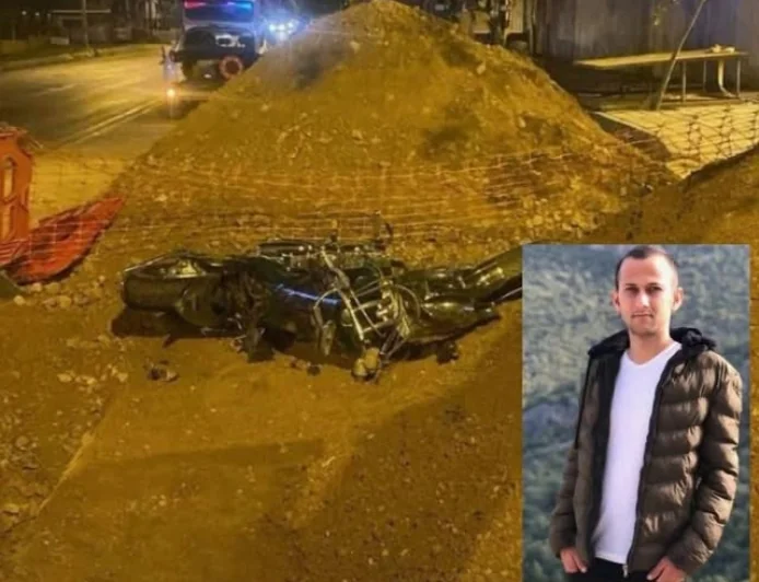 Yol kenarındaki toprak yığınına çarpan motosiklet sürücüsü yaşamını yitirdi