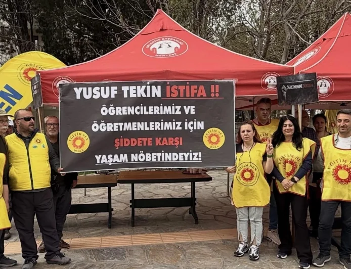 EĞİTİM SEN MUĞLA ŞUBESİ’NDEN “ ŞİDDETE KARŞI YAŞAM NÖBETİ”