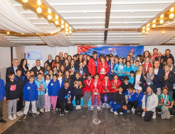 BODRUMLU YELKENCİLERDEN TYF LİGİ VE 3. AYAKTA GURURLANDIRAN BAŞARI