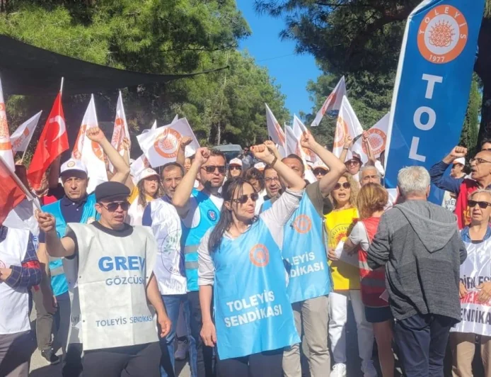 Hamipag Resort Sea Garden Otel’inde 6.gün grevinde işçilere destek yağdı