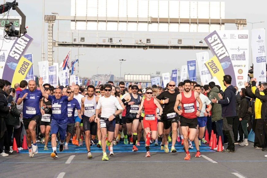 TÜRKİYE İŞ BANKASI 21. İSTANBUL YARI MARATONU’NA ‘İKİZLER DAMGASI’