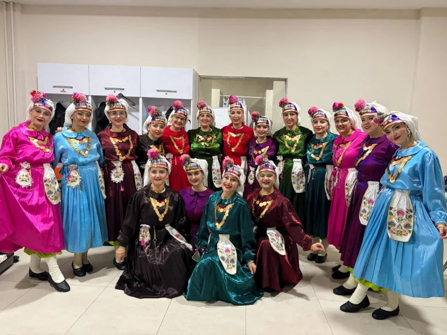 TAM 36 YILDIR ŞAMPİYONLUĞU KİMSEYE BIIRAKMAYAN EKİP İLÇENİN GURURU OLDU