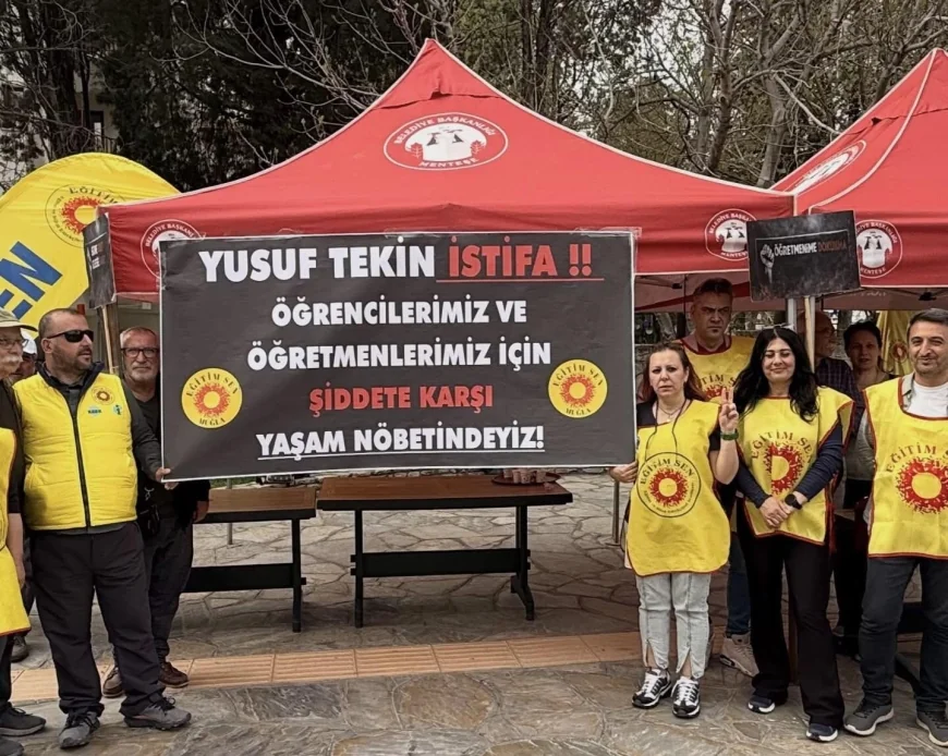 EĞİTİM SEN MUĞLA ŞUBESİ’NDEN “ ŞİDDETE KARŞI YAŞAM NÖBETİ”