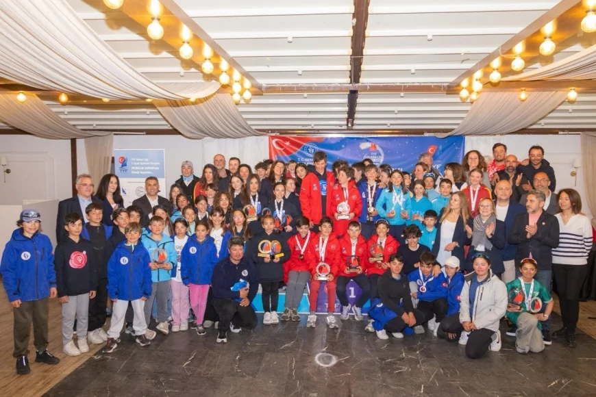 BODRUMLU YELKENCİLERDEN TYF LİGİ VE 3. AYAKTA GURURLANDIRAN BAŞARI