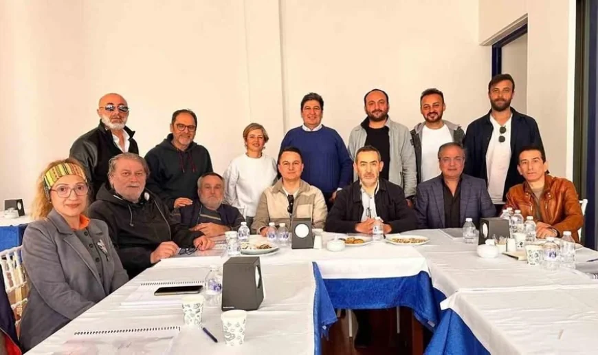 DONDURMAM GAYMAK, DEVAM FİLMİ İLE İZLEYİCİYLE BULUŞACAK