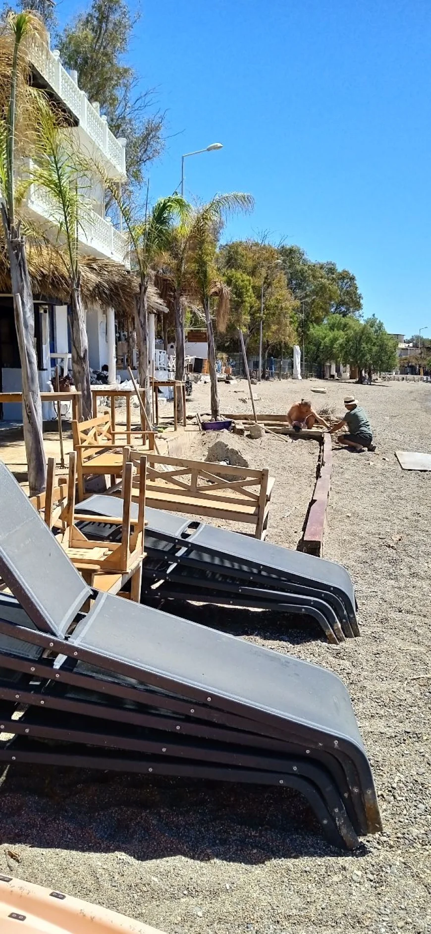 Sezon geldi halk plajlarında işgaller başladı...Gümüşlük’te Halk Plajına Tepki: “Kıyılar Parsel Parsel Kapatılıyor”