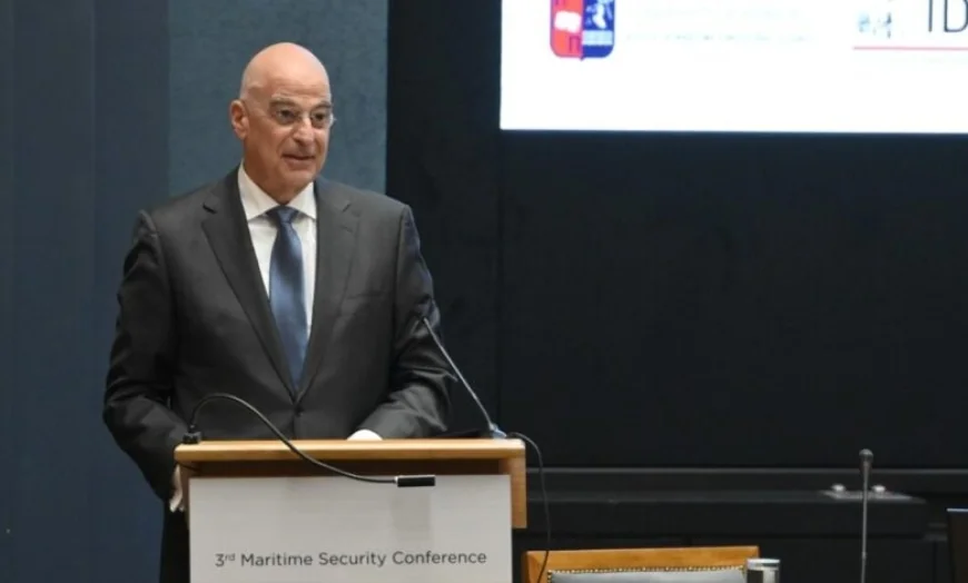 Saçmalamak Bedava: Yunan Savunma Bakanı Dendias “Ege ve Akdeniz’de heryerden çok sayıda stratejik füze ile karşılık veririz”