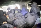 Milas açıklarında 28 düzensiz göçmen yakalandı.