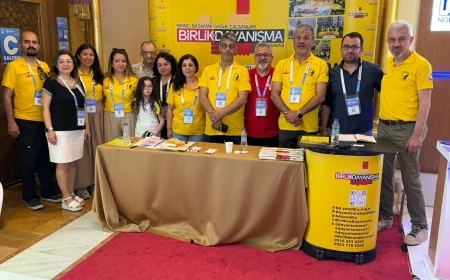 Aile Hekimliği Masaya Yatırıldı “Aile hekimleri korkunç derecede değersizleştiriliyor”