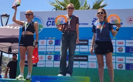 Salomon Çeşme Yarı Maratonu’nu Kantarmış ve Anter şampiyon olarak tamamladı