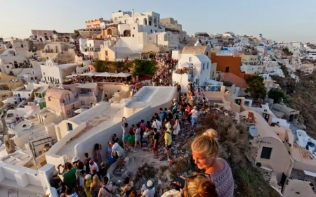 Ege adaları turistten boğuldu, Yunanlı turizmci bunaldı, adalar için alarm zillerinin çaldığı açıklandı