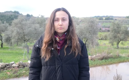    Esra Işık Akbelen mücadelesinde savunmaya hazırlanıyor...  Esra Işık tahliye oldu ama dava henüz bitmedi.
