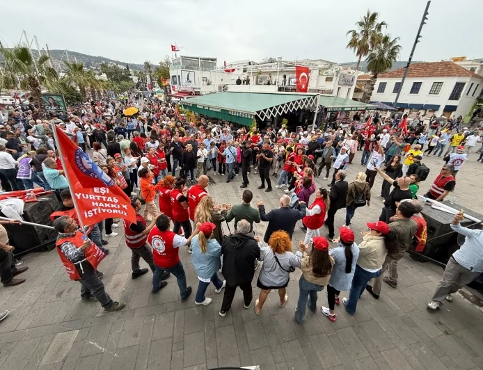 Bodrum’da 1 Mayıs Coşkusu Meydanlara Taştı