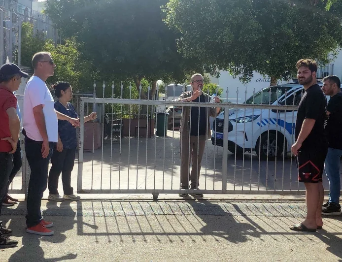 Bodrum ‘daki ortaokulda saldırgan paniği onlarca veli okula koştu