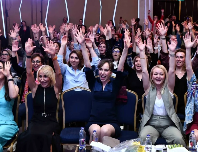 TÜRKİYE’NİN WELLBEING REÇETESİ: 650 KİŞİ AYNI ANDA MEDİTASYON YAPTI!