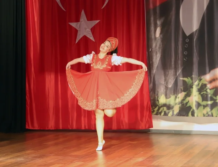 “RUSYA KÜLTÜR GÜNÜ” COŞKUSU YAŞANDI