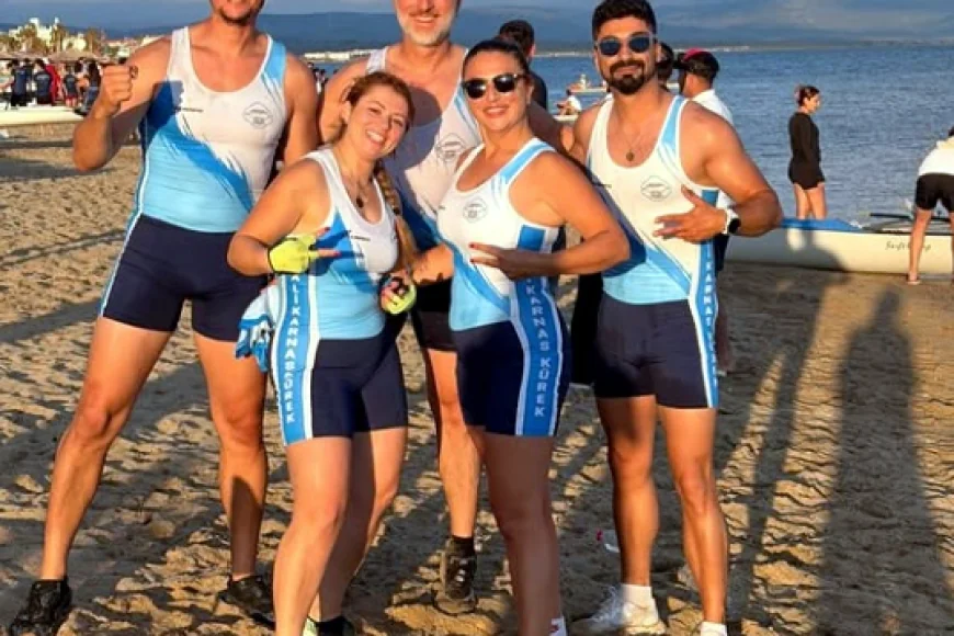 Halikarnas Kürek Kulübü sporcuları bir harika
