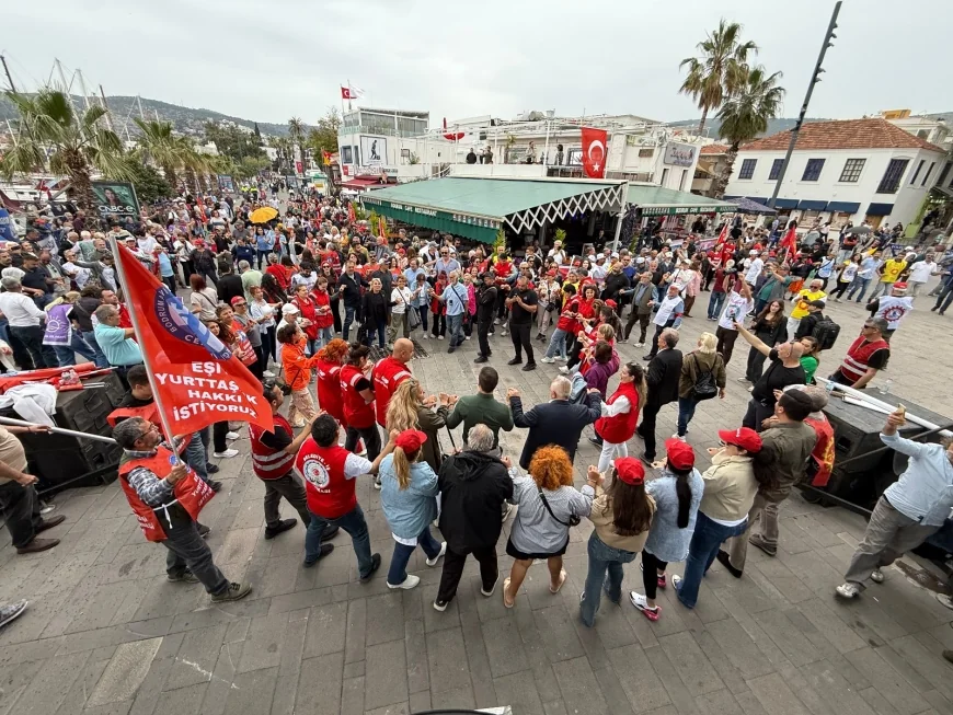 Bodrum’da 1 Mayıs Coşkusu Meydanlara Taştı
