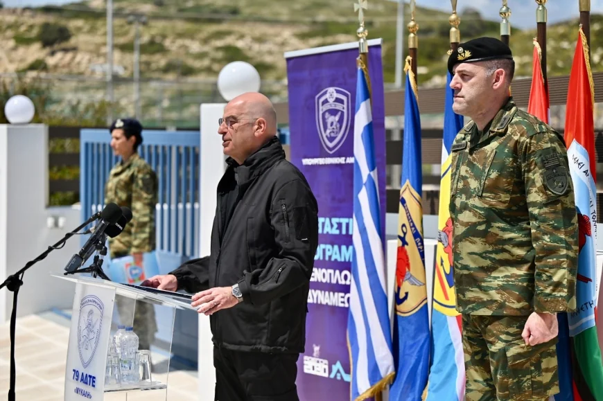 Yunanistan Savunma Bakanı Dendias Bodrum’un dibindeki adadan konuştu