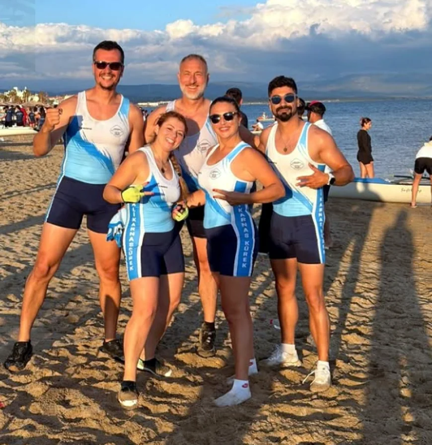 Halikarnas Kürek Kulübü sporcuları bir harika
